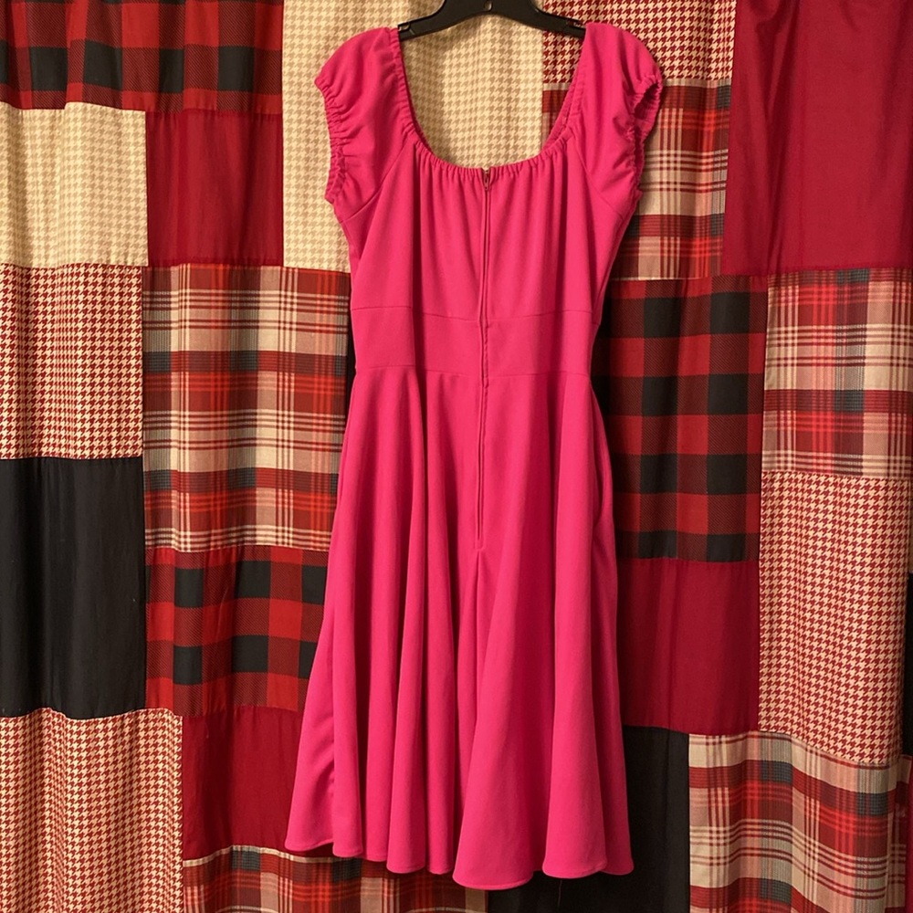Pinup couture hot pink Natalie dress - Picture 5 of 6